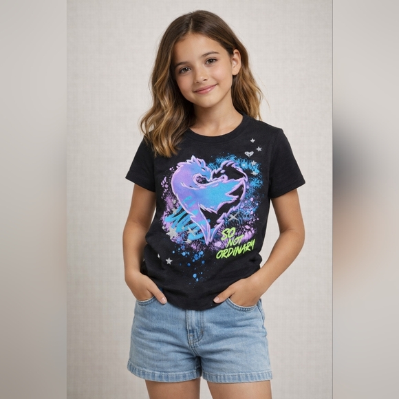 Disney Other - Disney Descendants 3 Girls Graphic T-Shirt XS 4/5 Black